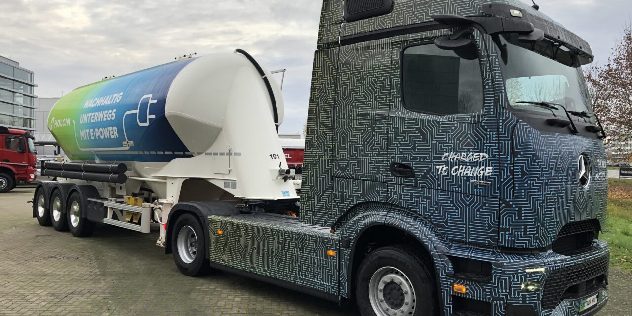 DAIMLER TRUCK GARANTE PEDIDO DE 1.000 EACTROS 600