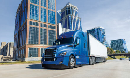 Daimler Truck comemora marco de 1 milhão de Freightliner Cascadia produzido