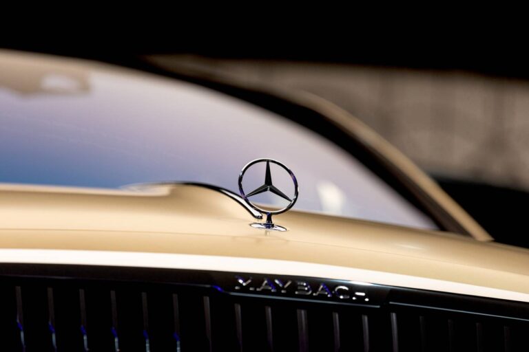 Mercedes-Benz Classe S 2024, novas cores e mais sofisticação