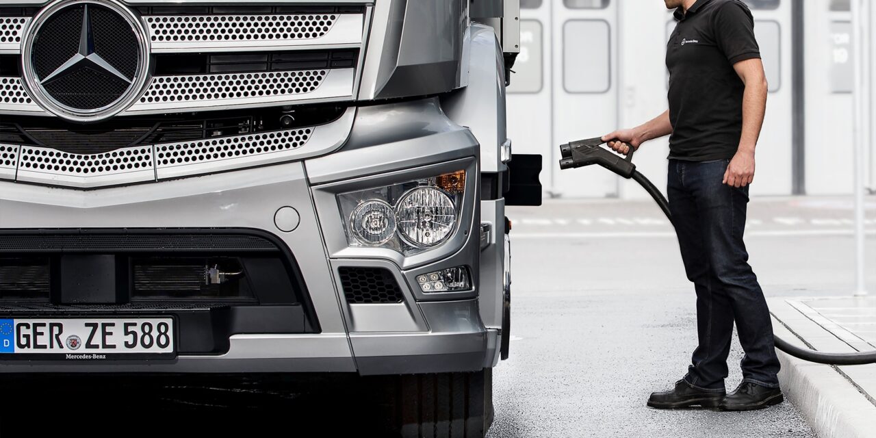 Mercedes-Benz Trucks oferece estações de carregamento para clientes na Alemanha