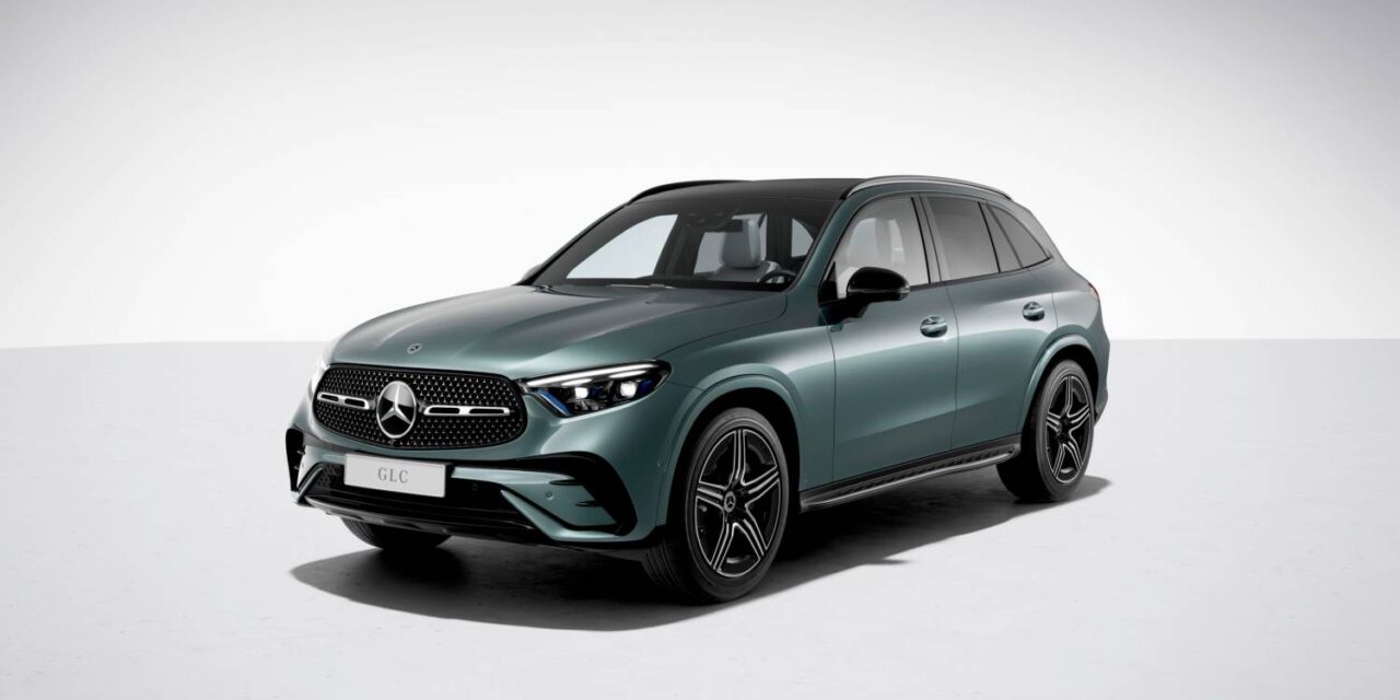 Novas cores e ainda mais entretenimento para o Classe C e GLC