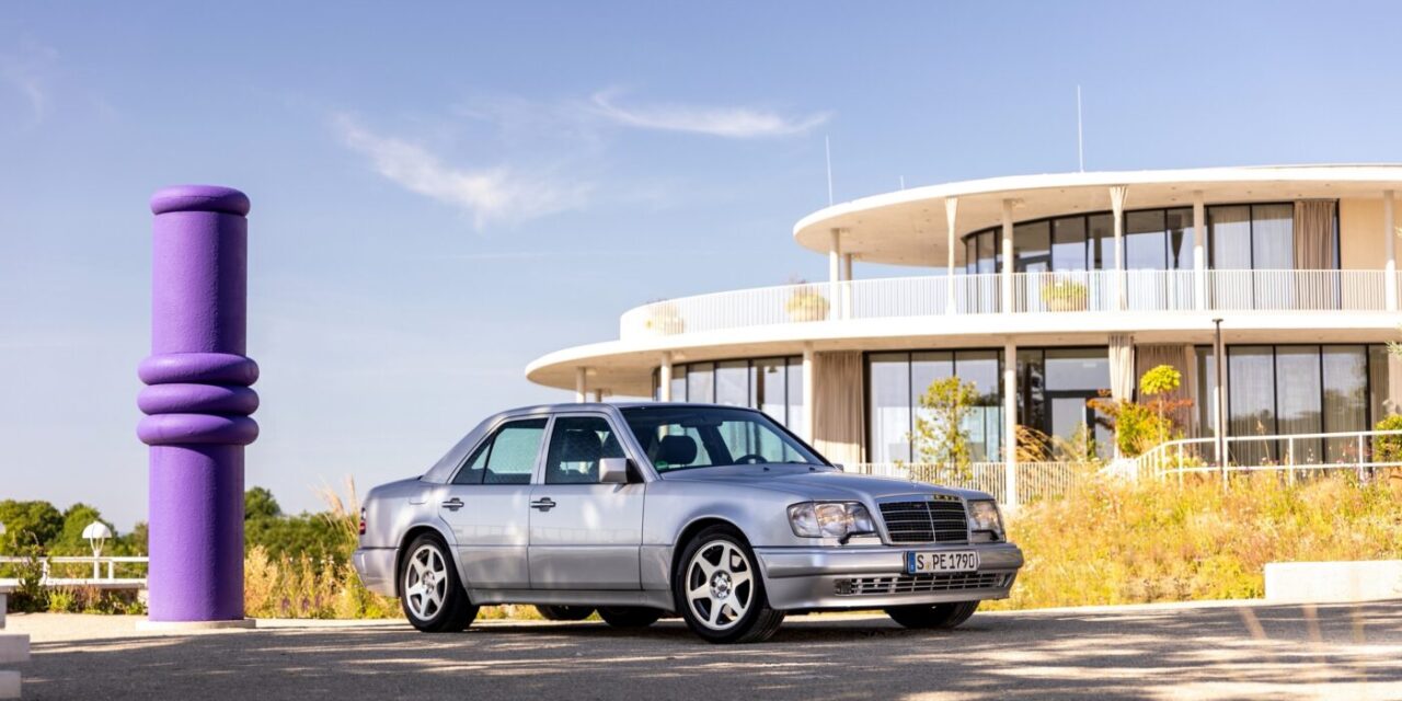 MERCEDES-BENZ E 500 LIMITED DE 1994: UM CLÁSSICO ESPECIAL