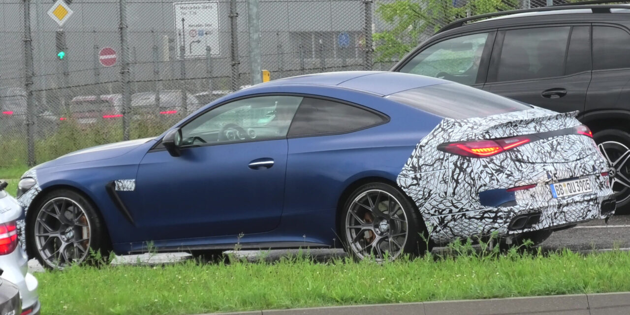 Mercedes-AMG ESTÁ TESTANDO CLE cupê EQUIPADO COM O MOTOR V8