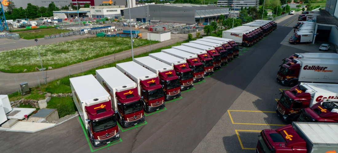 Carregar caminhões elétricos no subsolo: o túnel de energia elétrico