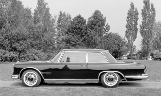 Peça única: o Mercedes-Benz 600 de duas portas 1965