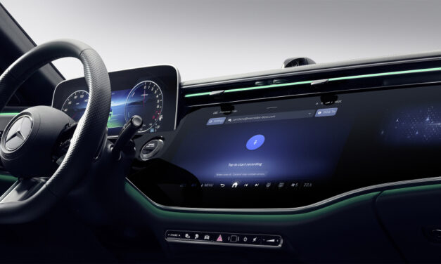 Mercedes-Benz passa a oferecer o MBUX Notes, aplicativo controlado por voz