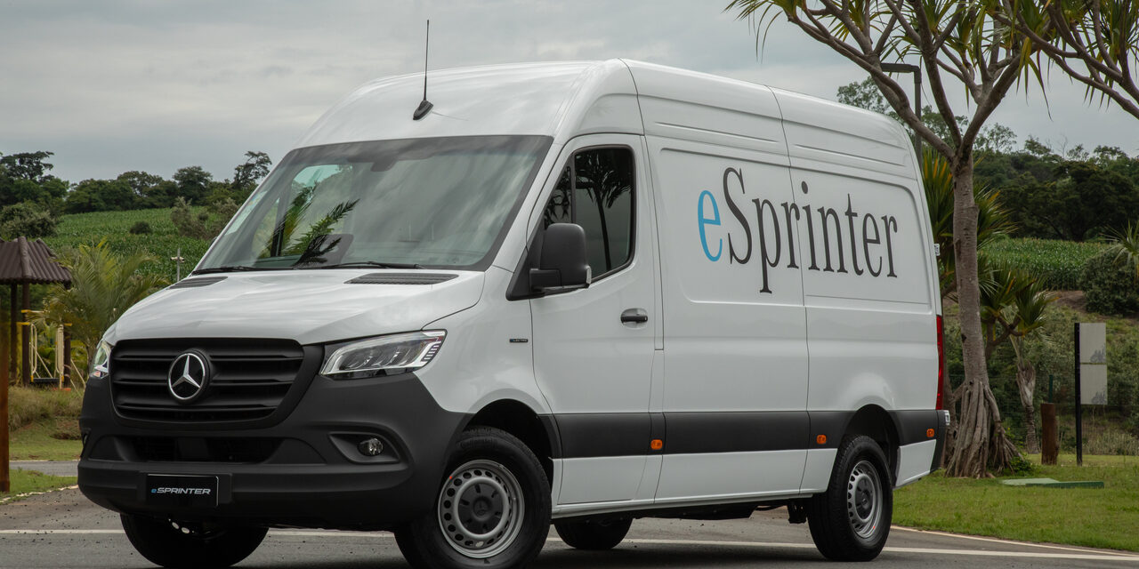 Mercedes-Benz marca presença com o furgão elétrico eSprinter 420 no VTEX Day
