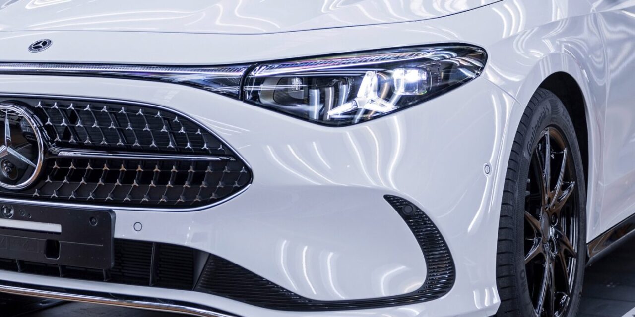 Versão híbrida do novo CLA tem pré-produção iniciada pela Mercedes-Benz