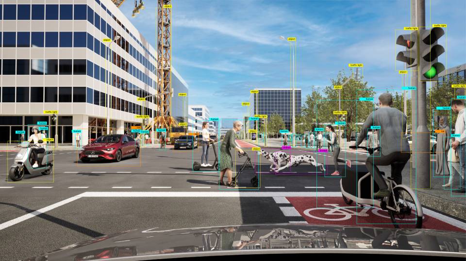 Mercedes-Benz contribui com dados de trânsito reais