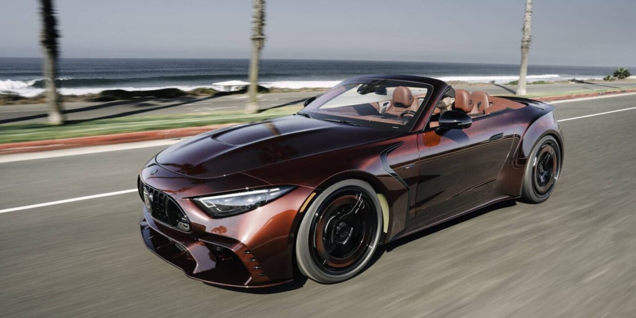 Brabus celebra a estreia do Rocket GTC Deep Red, em Peble Beach