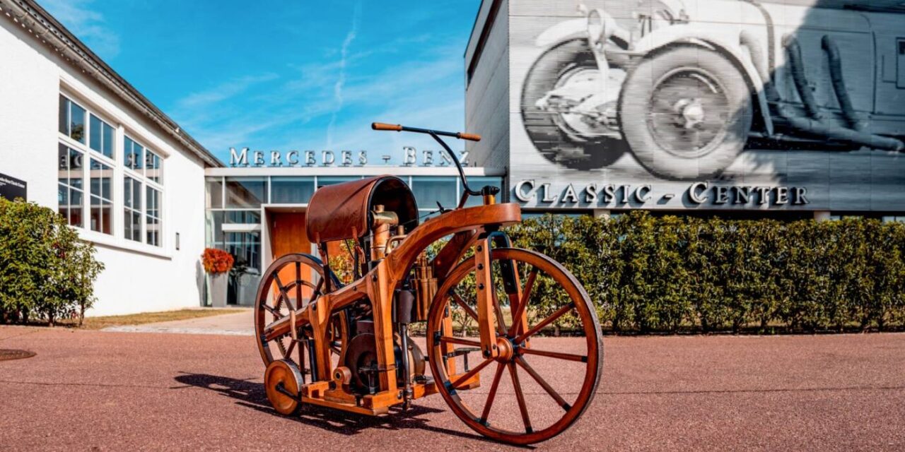 Há 140 anos, Gottlieb Daimler solicita patente para a primeira motocicleta do mundo