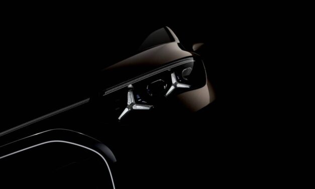 Mercedes-Benz VLE, monovolume elétrico, fará sua estreia em março de 2026