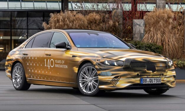 Mercedes-Benz divulga as primeiras informações oficiais sobre o Classe S 2026