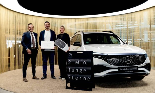 Programa “Jovens Estrelas” comemora a venda do carro de número 2 milhões